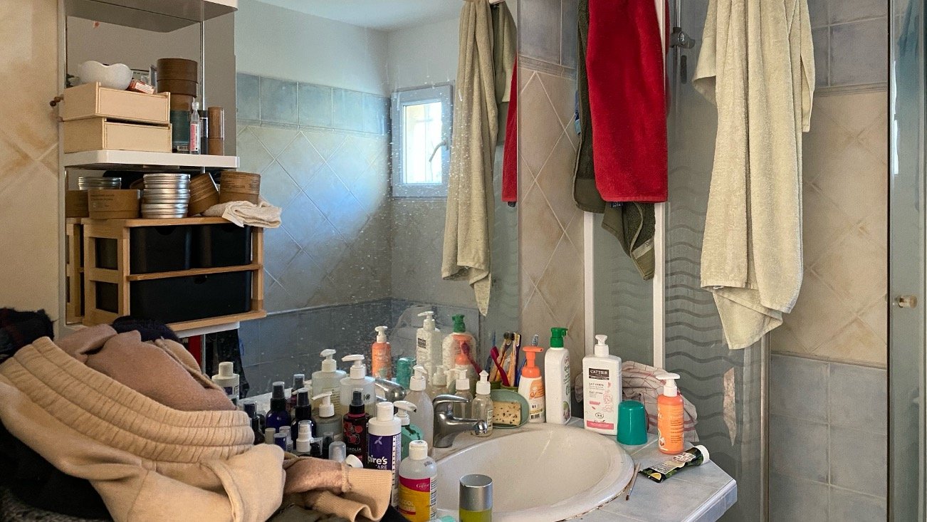 2.3 Salle de bain avant